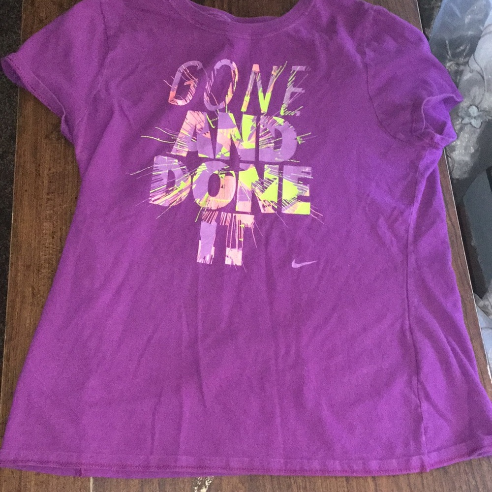 Nike’s shirt